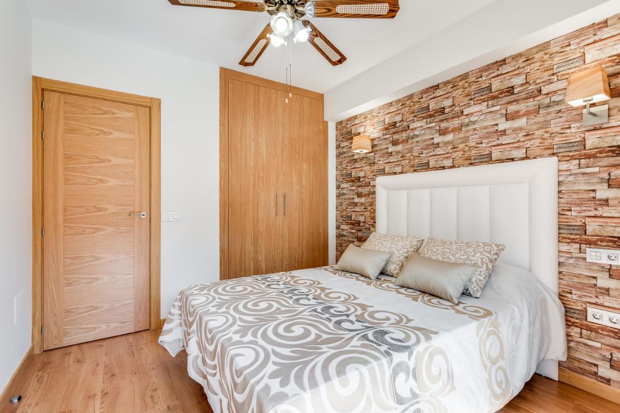 New 1 Bedroom Apartement On The Sea In Marbella. Екстериор снимка